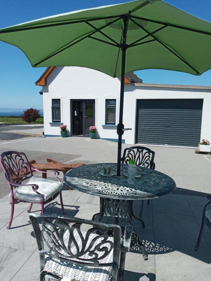 טראלי Luxury Holiday Rental With Sea Views On The Wild Atlantic Way מראה חיצוני תמונה