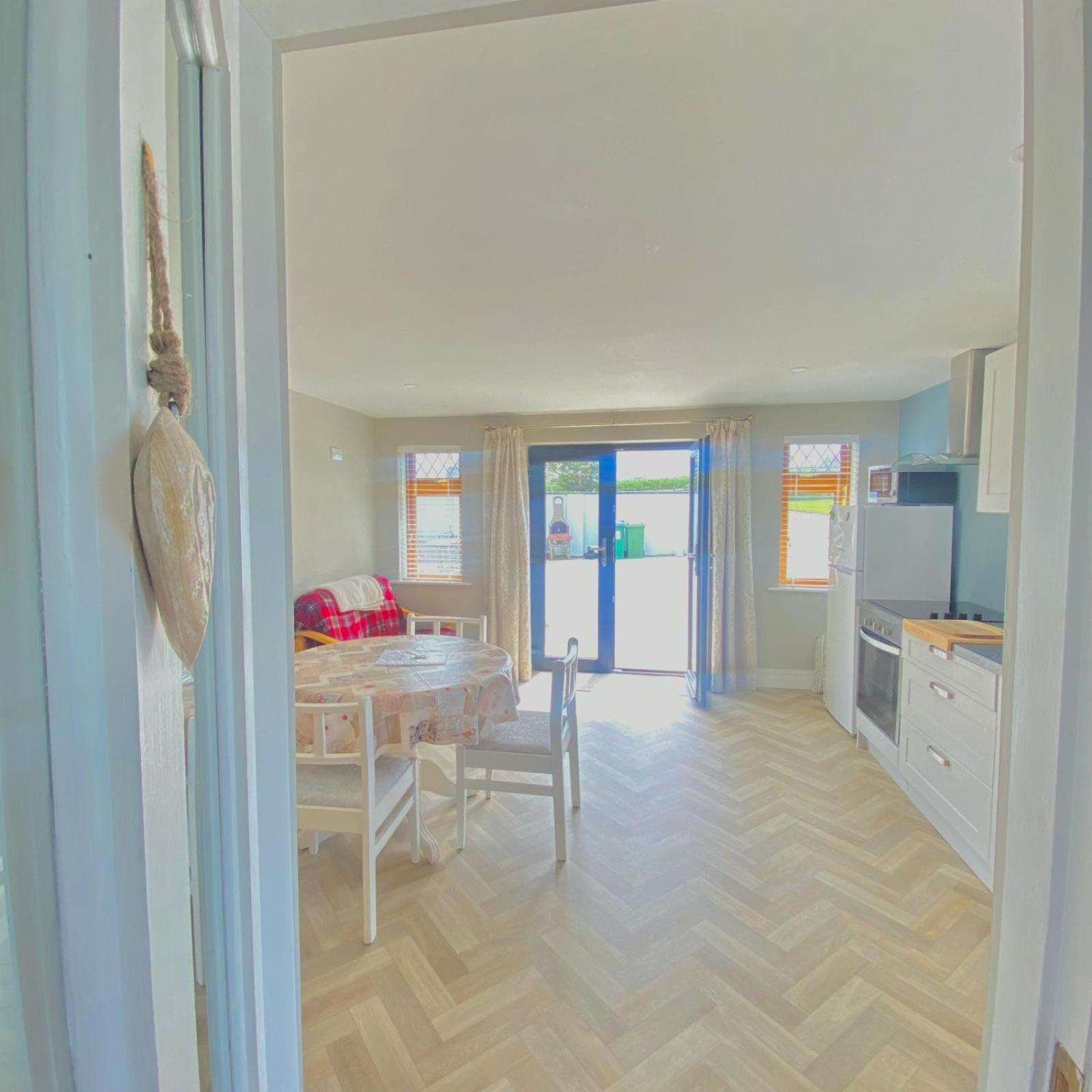 טראלי Luxury Holiday Rental With Sea Views On The Wild Atlantic Way מראה חיצוני תמונה